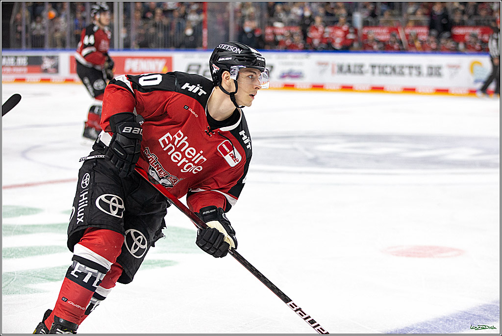 PENNY DEL;  Koelner Haie - Krefeld Pinguins; Koeln, 31.10.2021